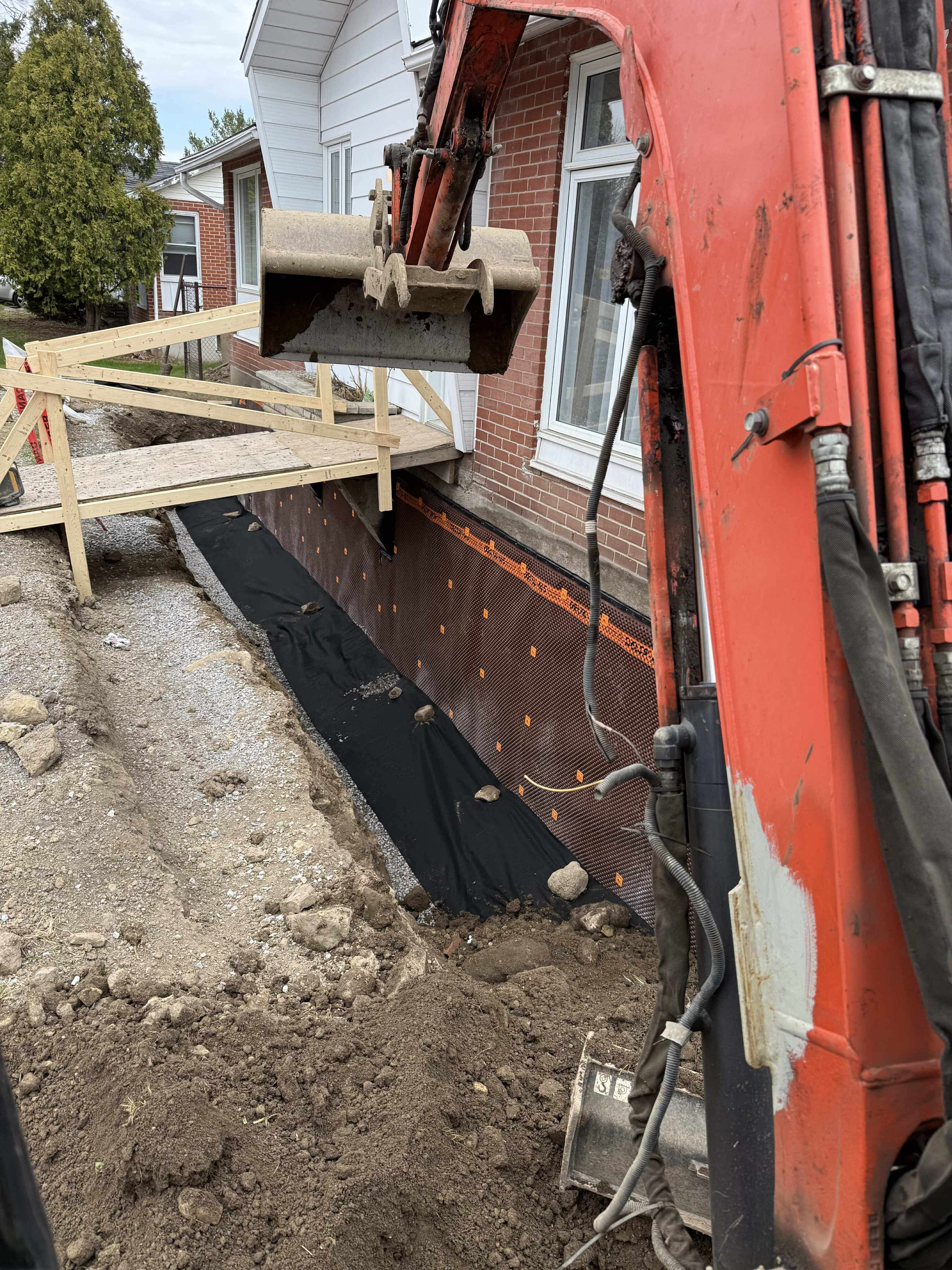 Mini-Excavation — Solage Paquette